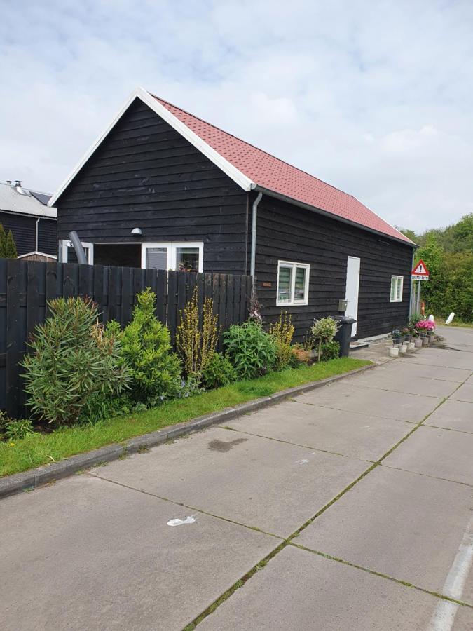 Tjotter Villa Amsterdam Eksteriør bilde